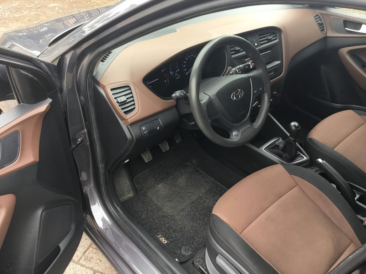 Hyundai i20 1.2 5 porte Classic
