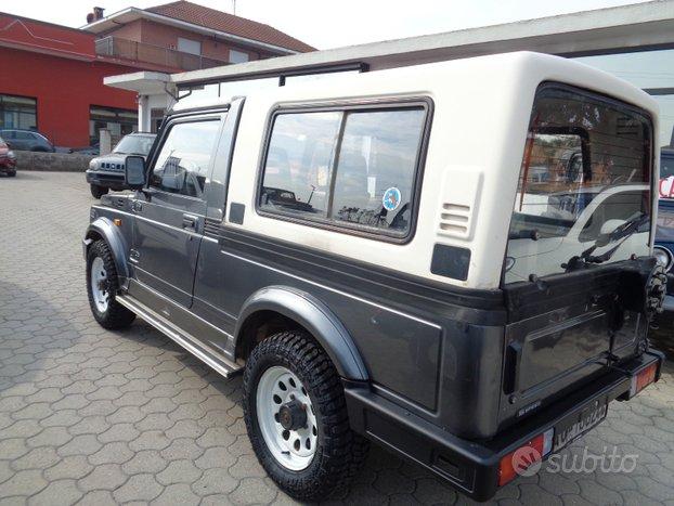 Suzuki Samurai PASSO LUNGO