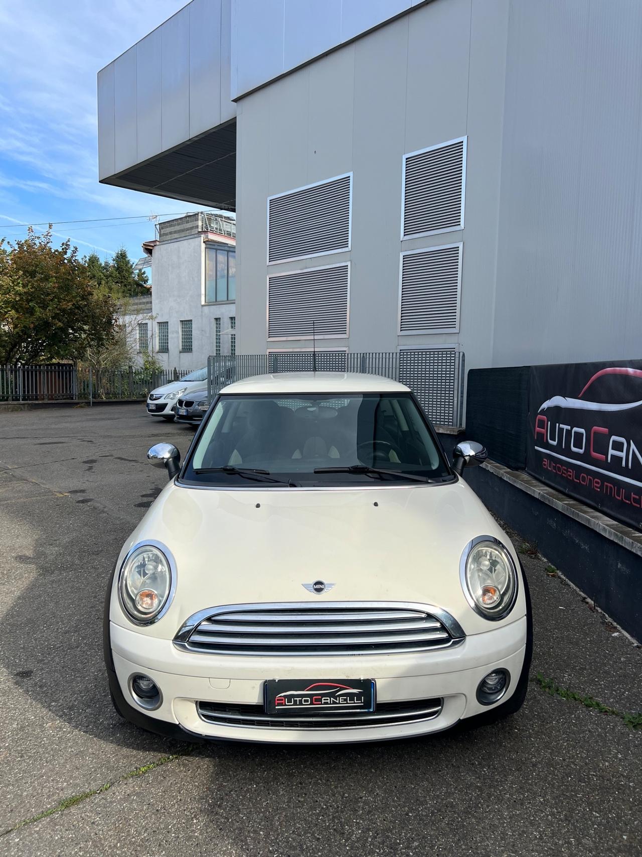 Mini 1.4 16V One Chili