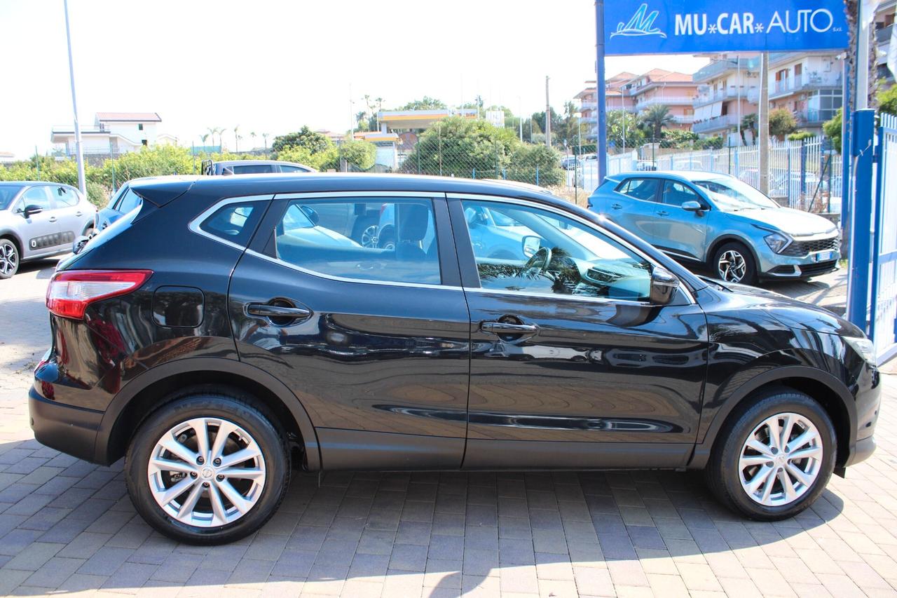 Nissan Qashqai 1.2 DIG-T Visia