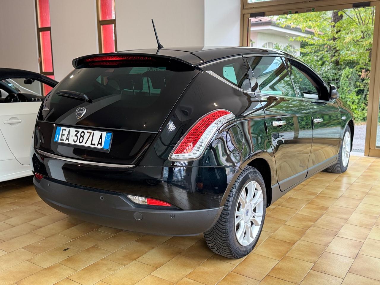 Lancia Delta 1.4 T-Jet 120 CV Argento Ecochic GPL