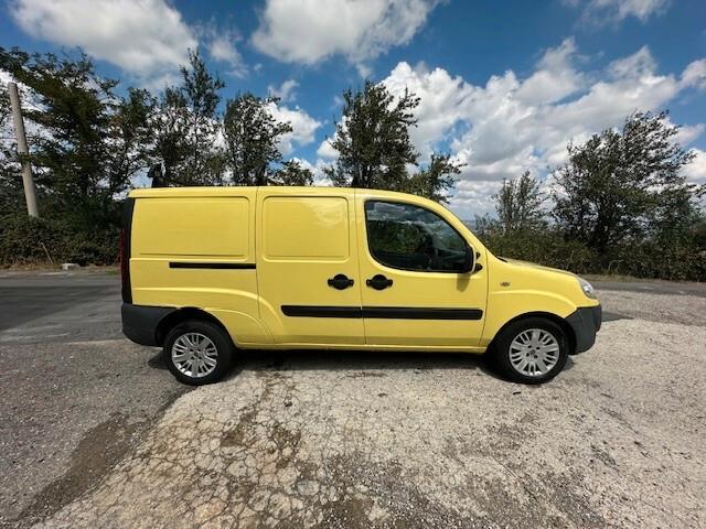 Fiat Doblò 1.9 MJT 105cv Cargo Maxi Lamierato