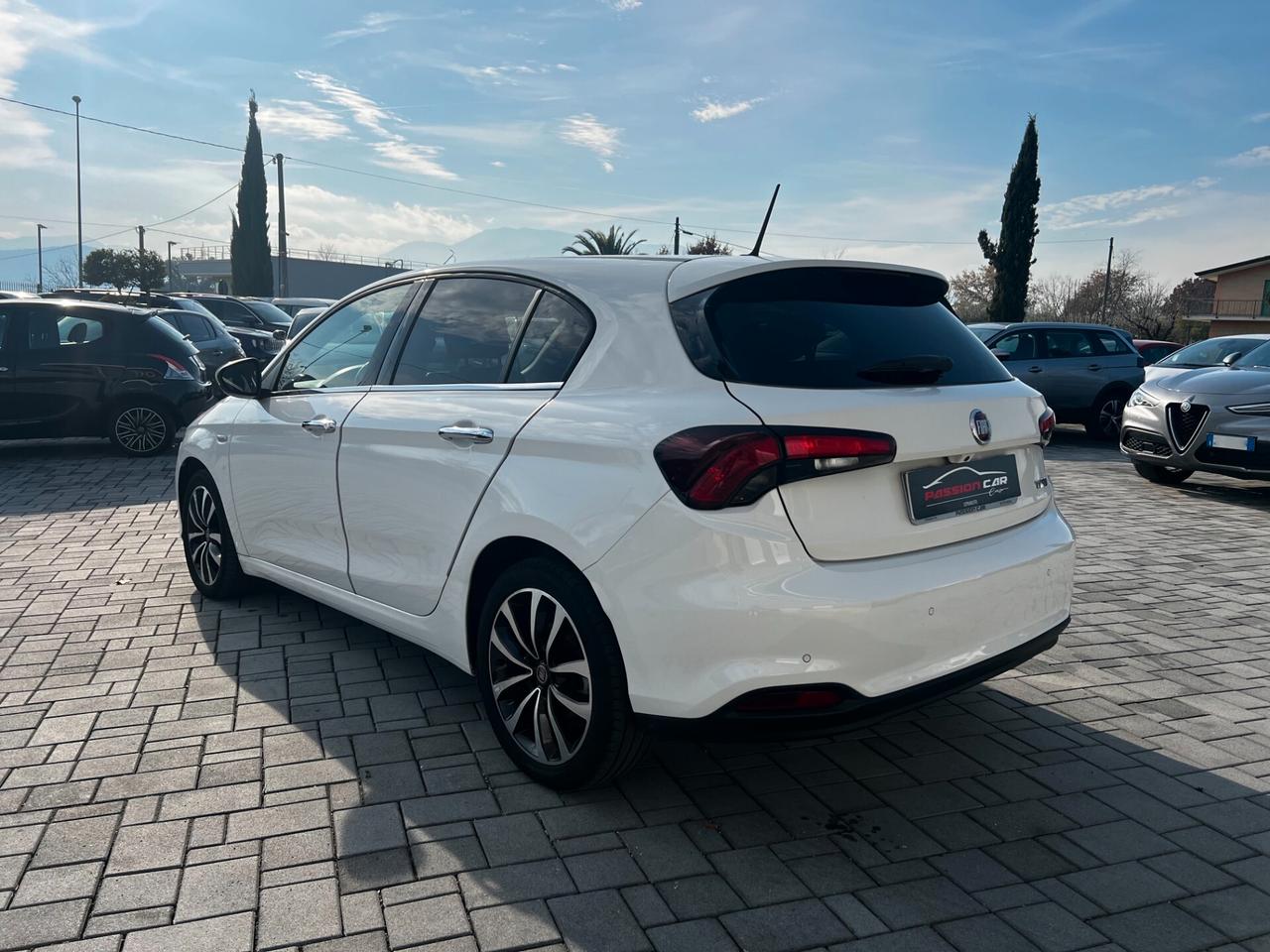 Fiat Tipo 1.4 T-Jet 120CV GPL 5 porte Lounge - UNIPRO