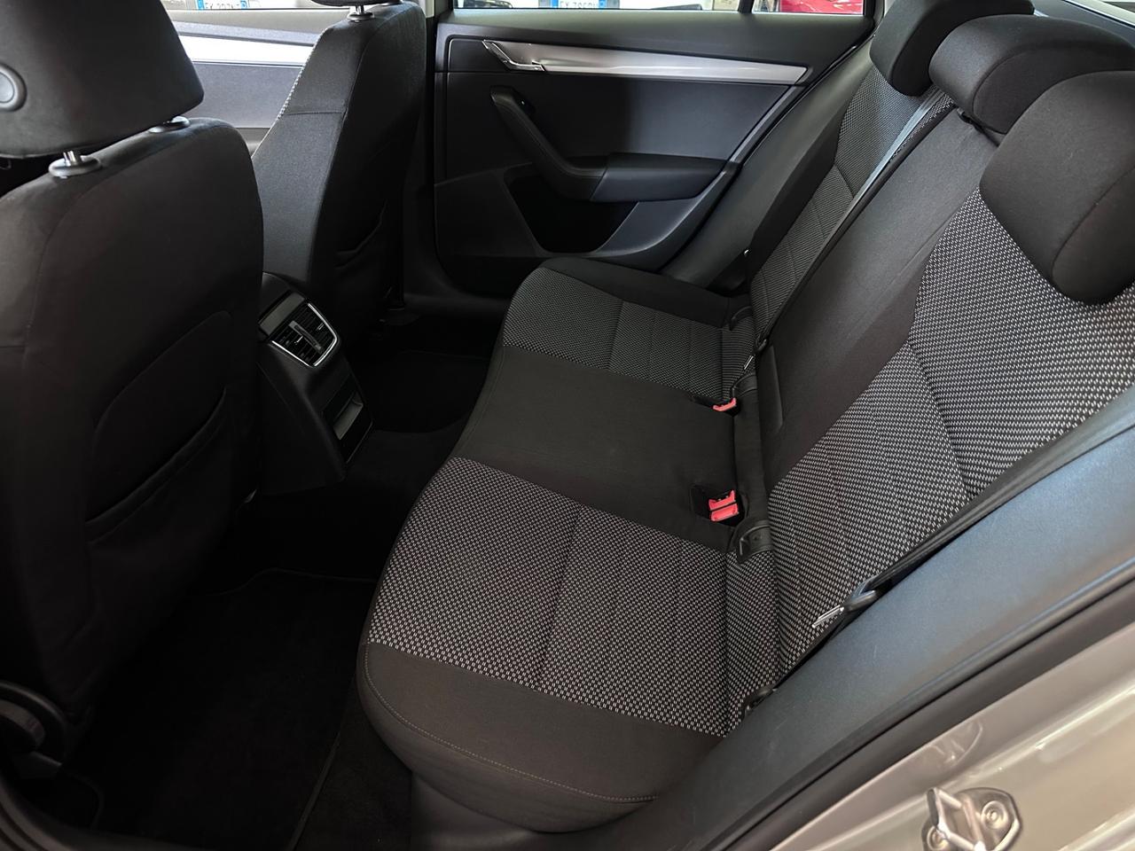 Skoda Octavia 1.6 TDI CR 110 CV 4x4 Wagon Executive