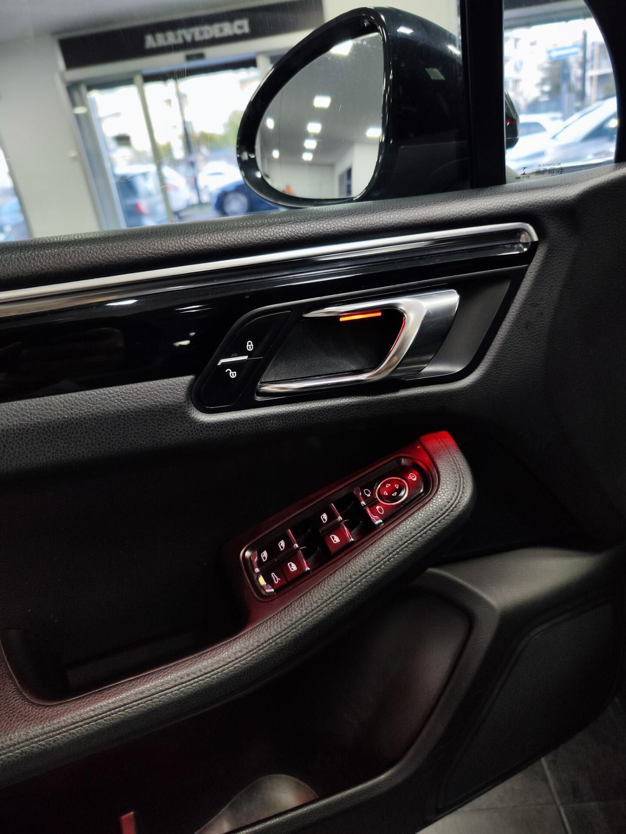 Porsche Macan 3.0 S Diesel 258cv RESTYLING LED