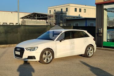 AUDI A3 SPB 30 g-tron S tronic Business