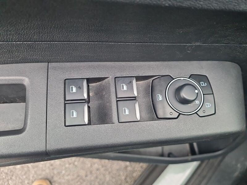 Ford Tourneo Courier Tourneo Courier 1.0 EcoBoost Titanium