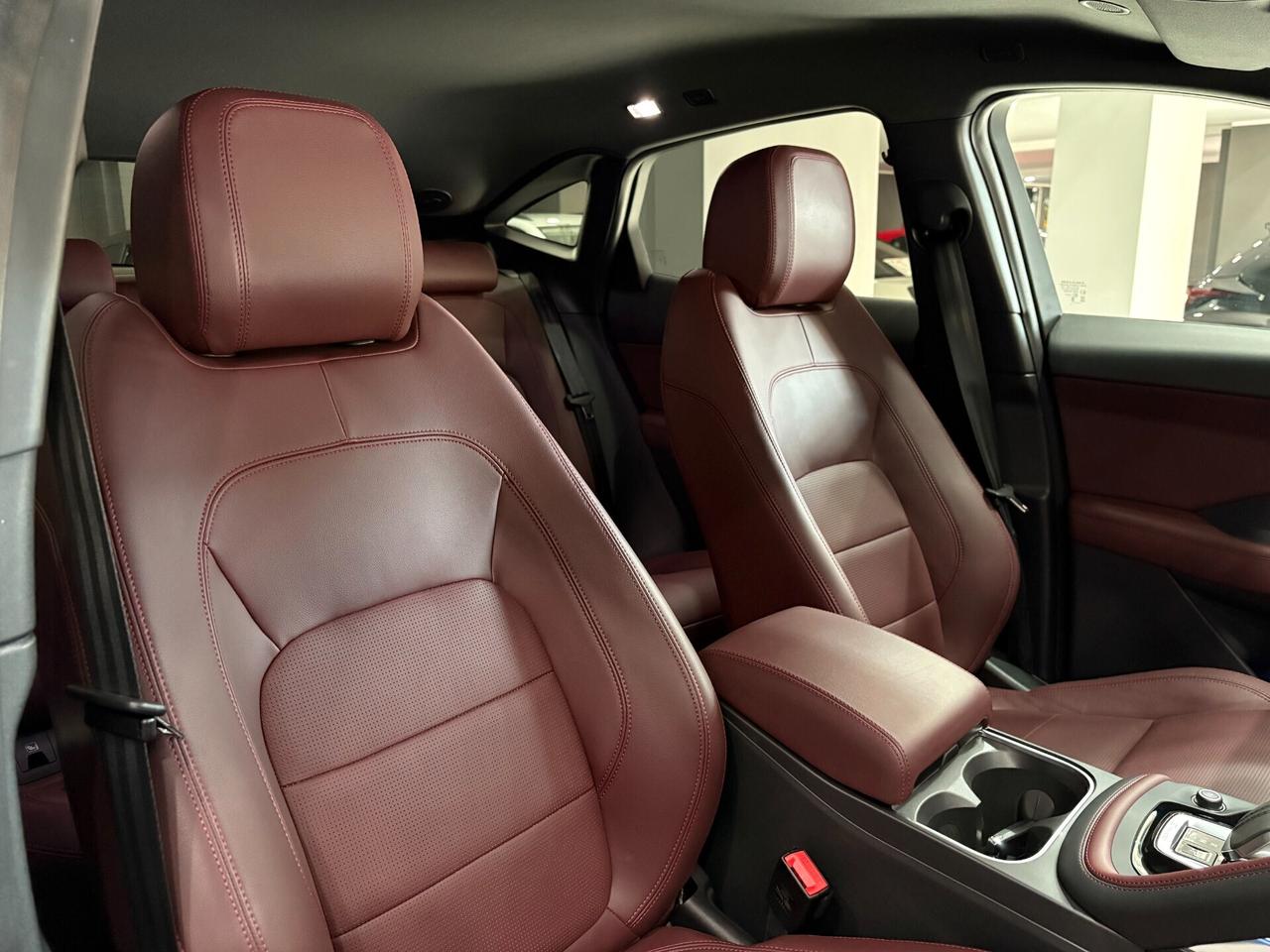 Jaguar E-Pace 2.0 i4 Mhev 200cv AWD auto R-Dynamic HSE ITALIANA