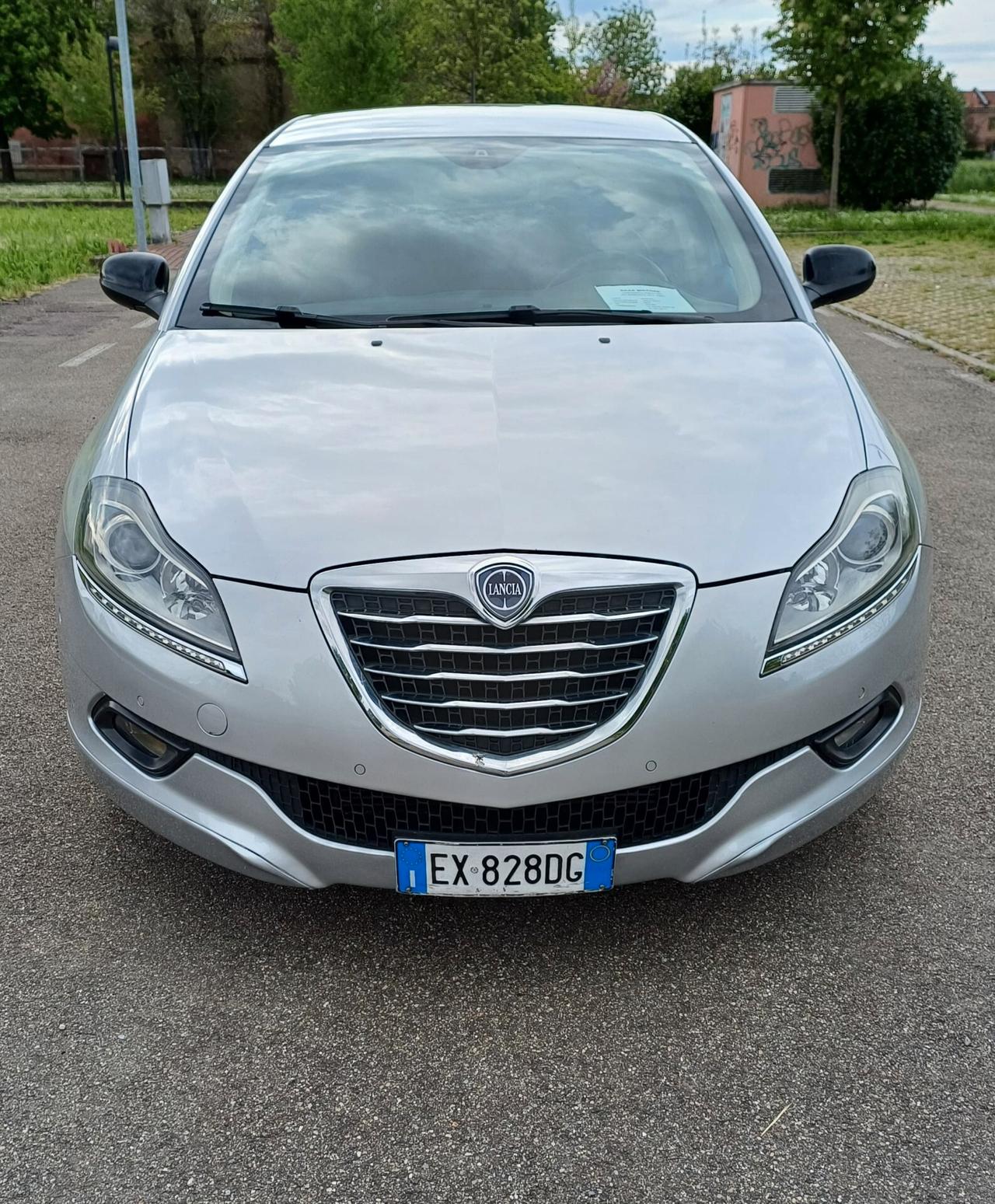 Lancia Delta 1.6 MJT DPF Gold