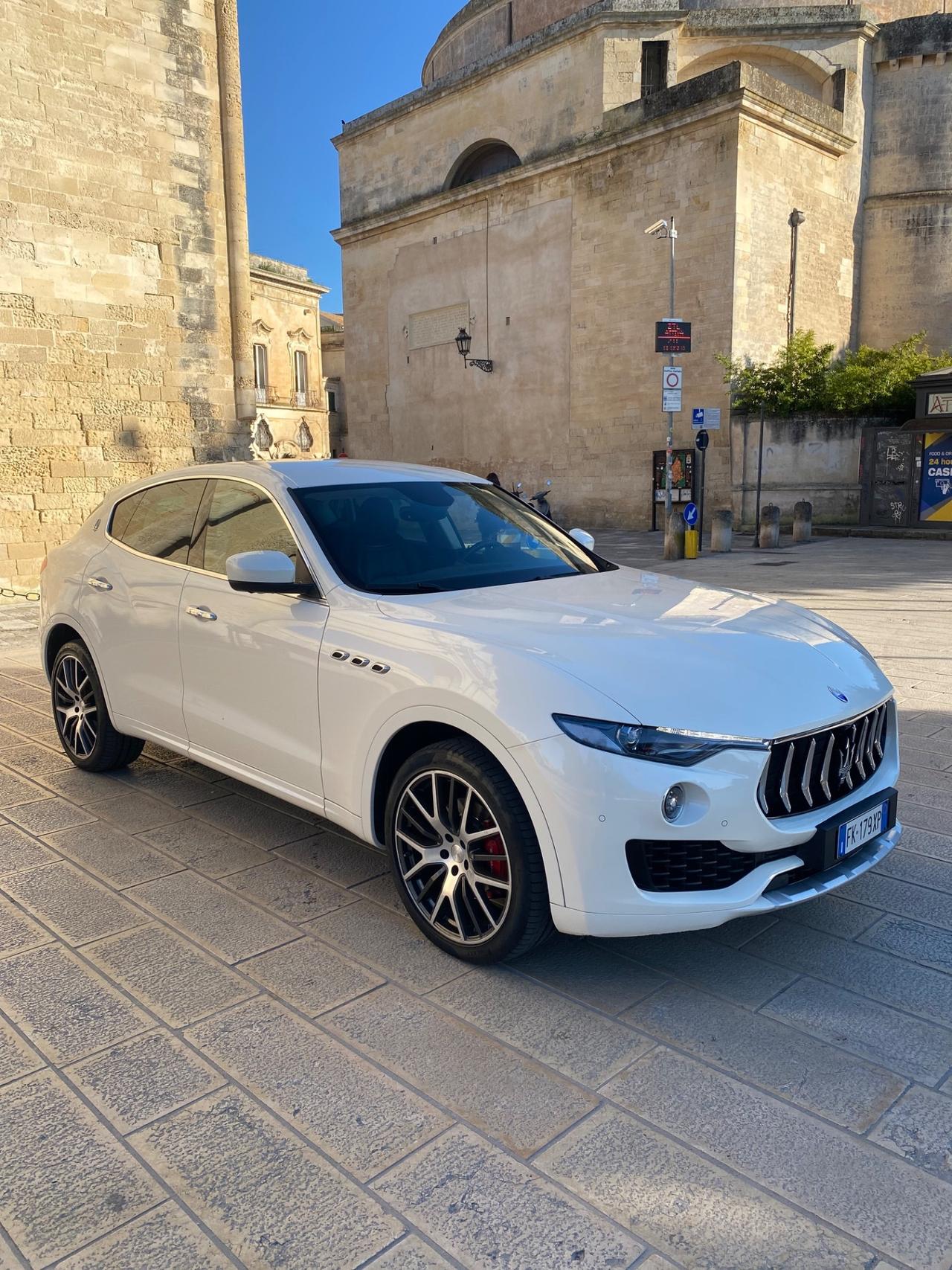Maserati Levante V6 Diesel 275 CV AWD Gransport