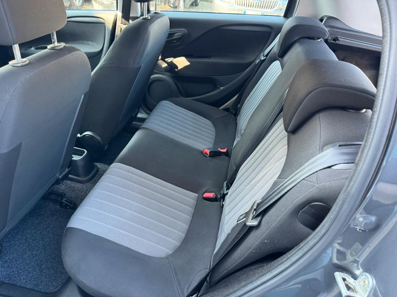 Fiat Punto 1.2 8V 5 porte Street*EURO6*NEOPATENTATI