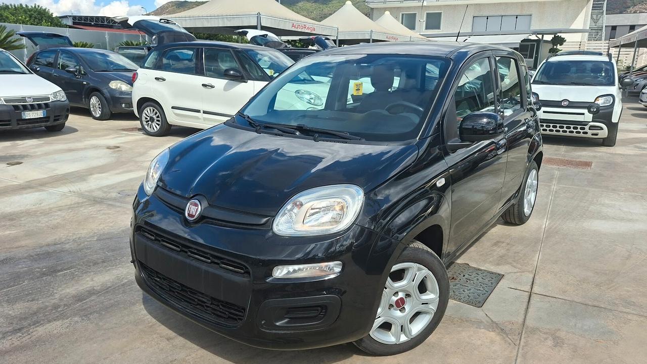 Fiat Panda 1.2 BENZINA 2019