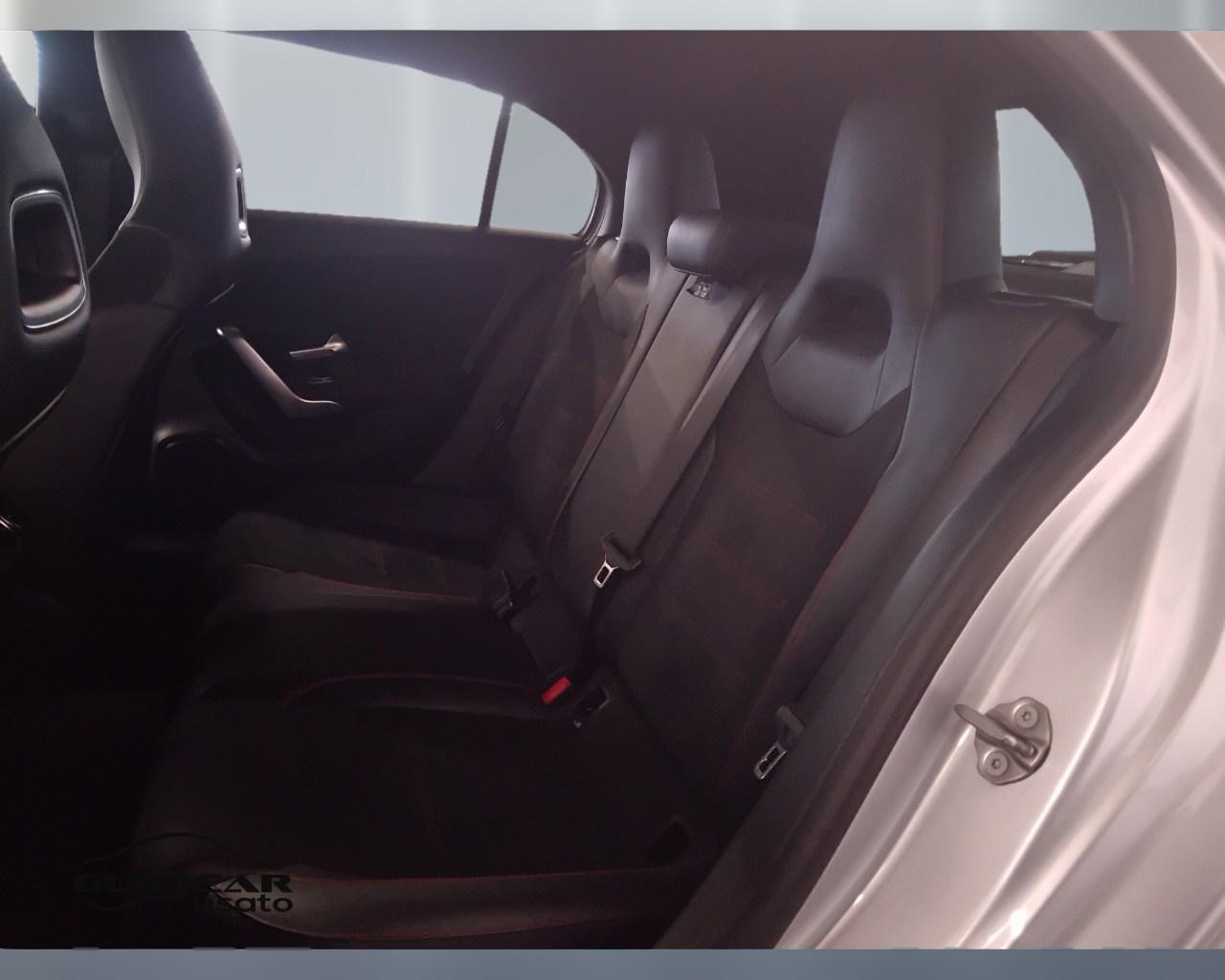 Mercedes-Benz Classe A - W177 2018 - A 180 d Premium auto