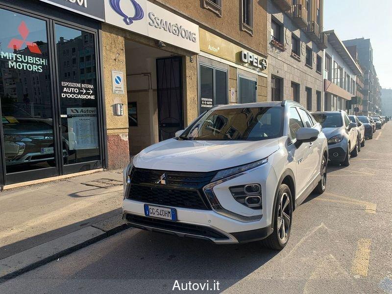 Mitsubishi Eclipse Cross 2.4 MIVEC 4WD PHEV Intense
