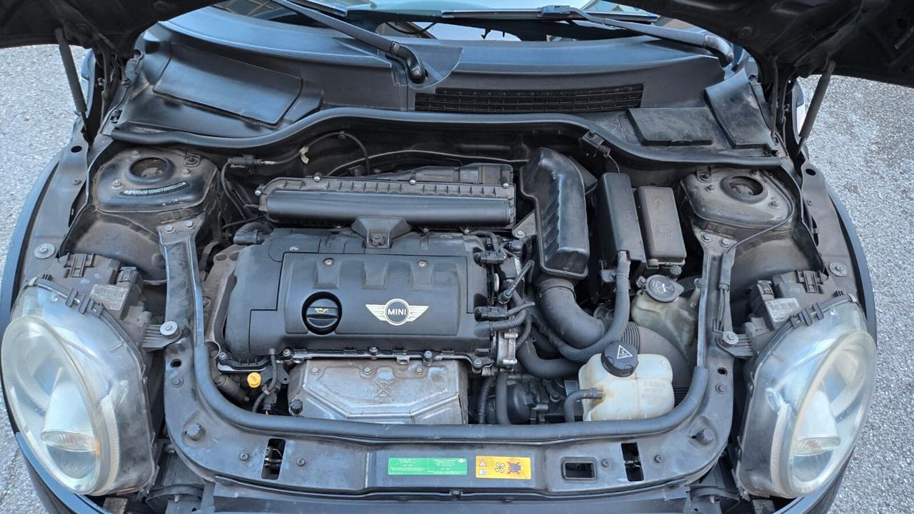 Mini 1.6 16V Cooper