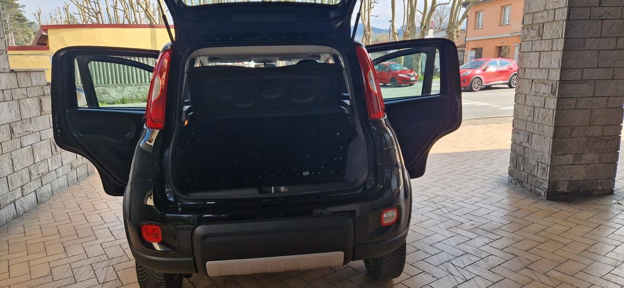 Fiat Panda 0.9 TwinAir Turbo 4x4 Wild 32.000 Km.