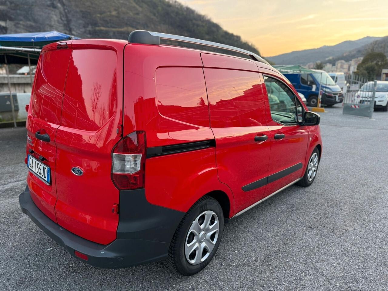 Ford Transit Courier 1.5 TDCi 75CV Van Trend