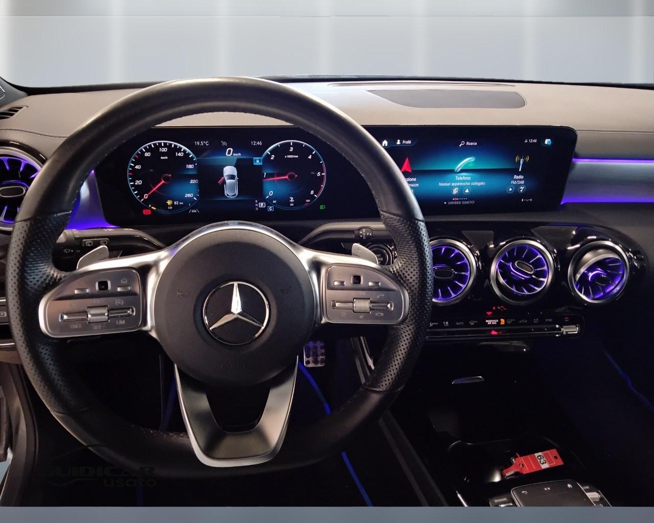 Mercedes-Benz Classe A - W177 2018 - A 200 d Premium Night edition auto