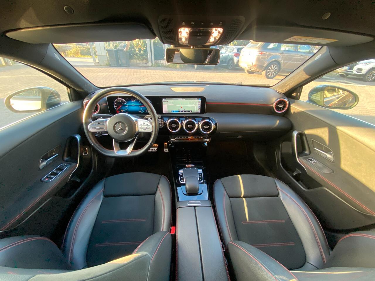 Mercedes-Benz Classe A 200 Sedan Premium AMG Line auto