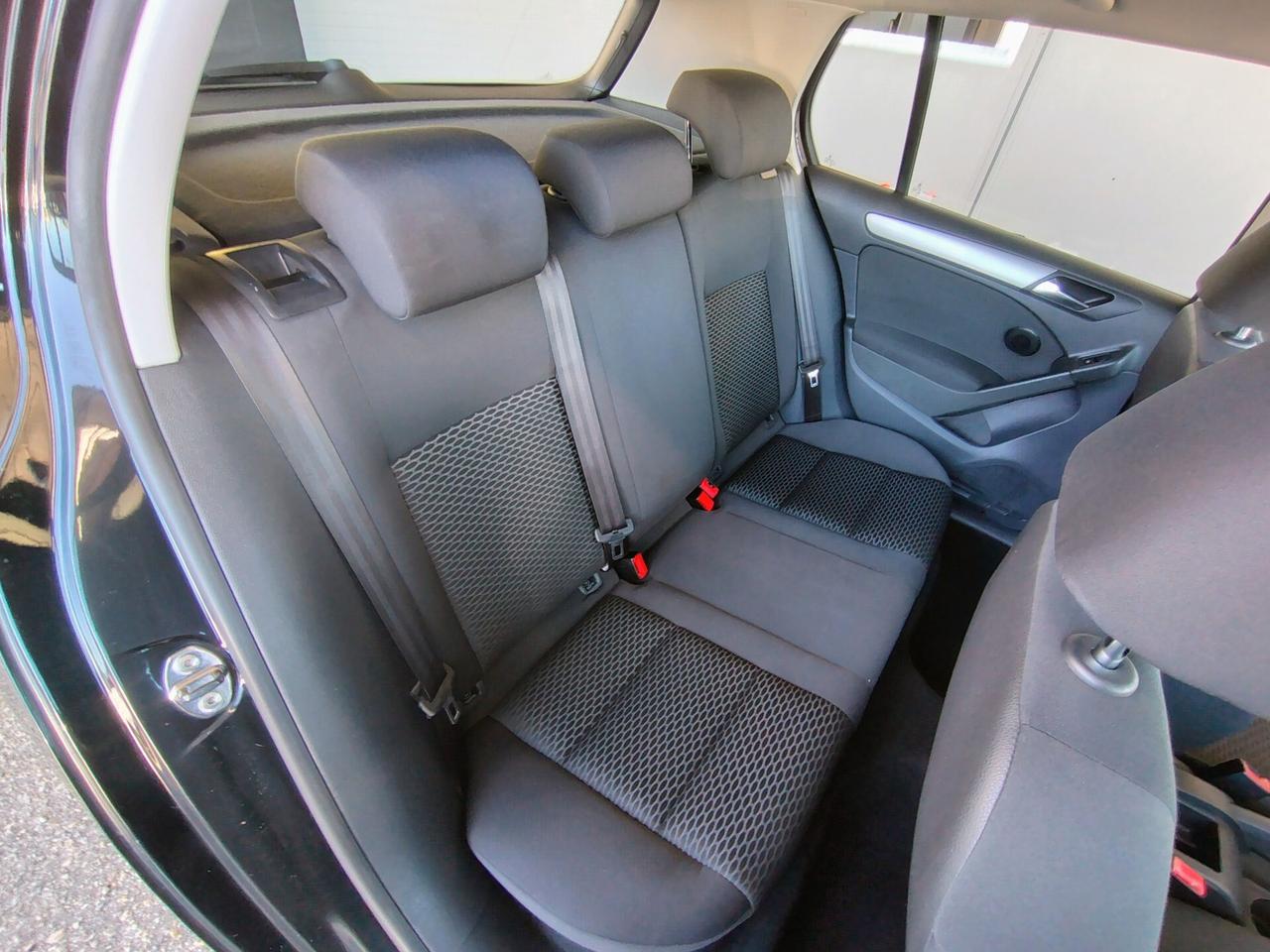 Volkswagen Golf Business 1.6 TDI 5p. Highline