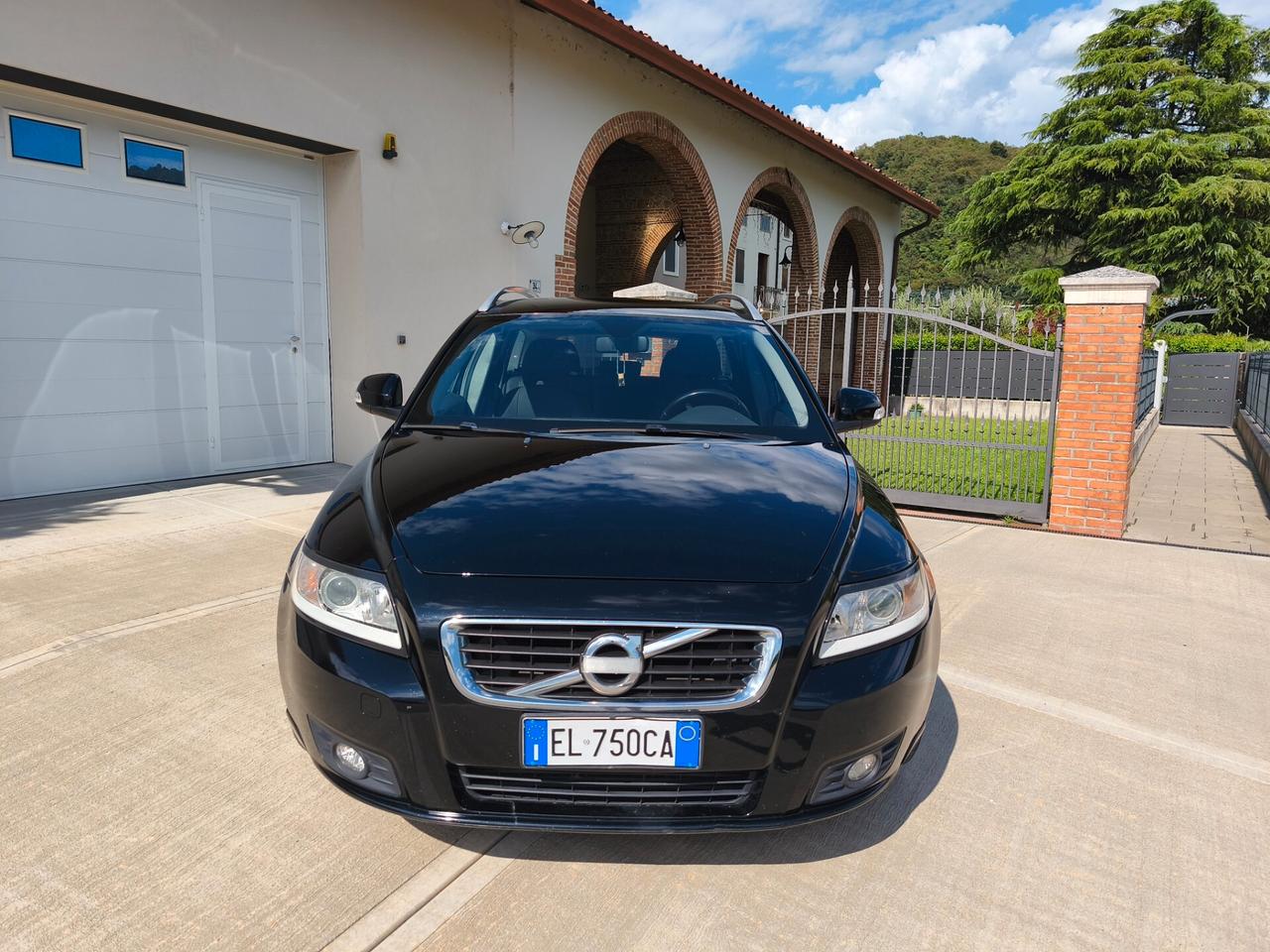 Volvo V50 D2 POLAR