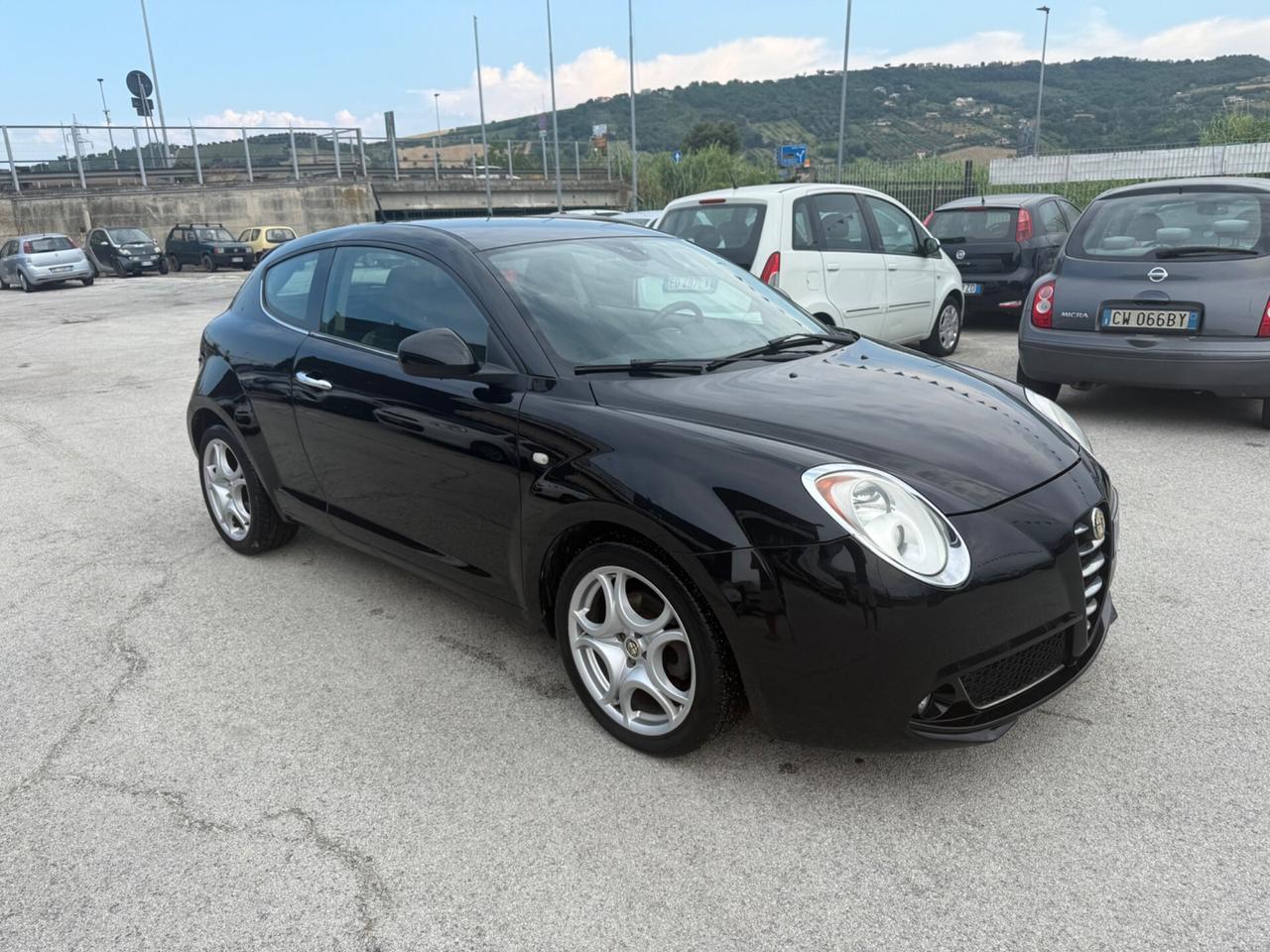 Alfa Romeo MiTo 1.6 JTDm 16V Distinctive Premium Pack