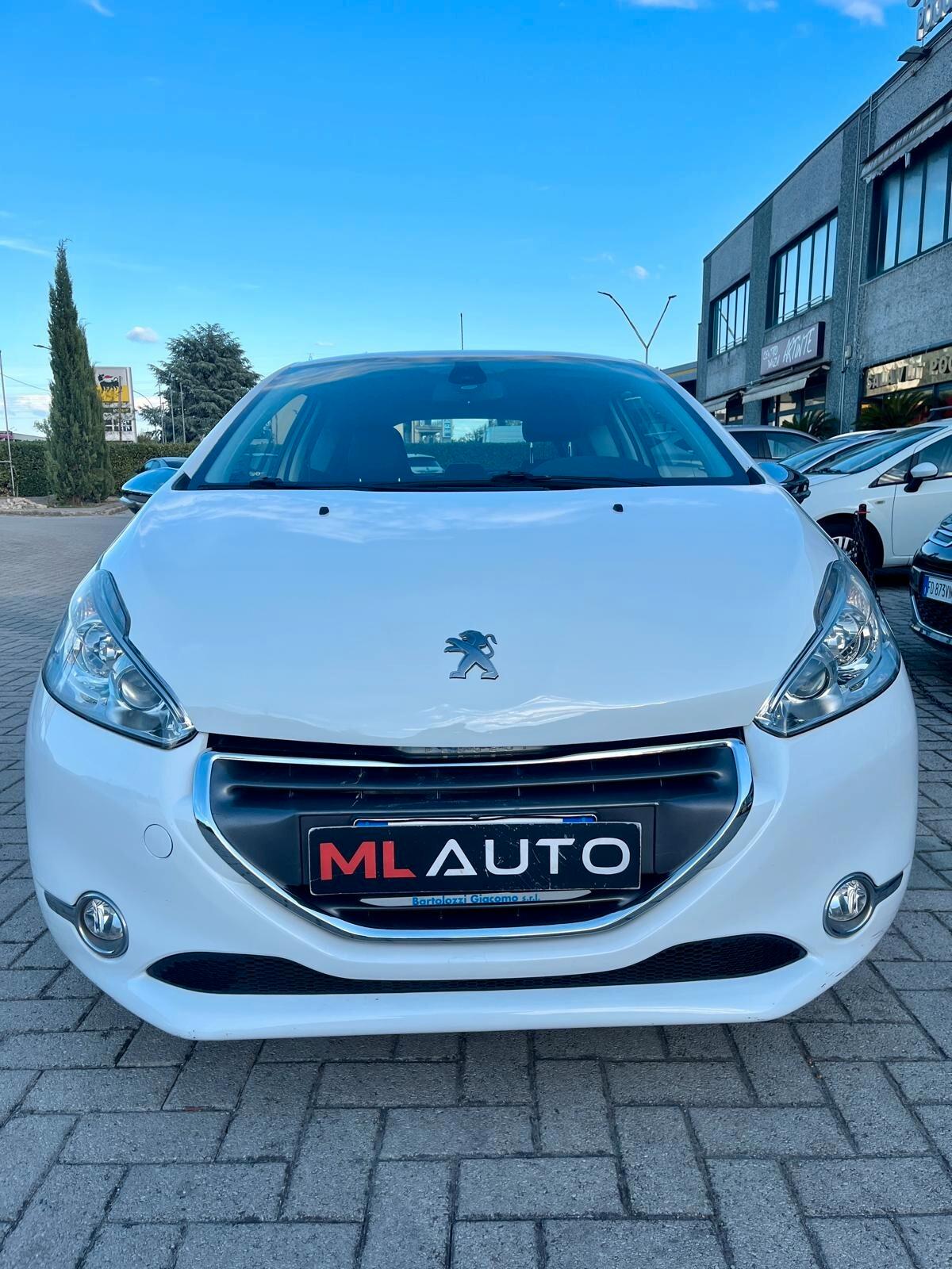 Peugeot 208 1.2 VTi 82 CV 3 porte Allure