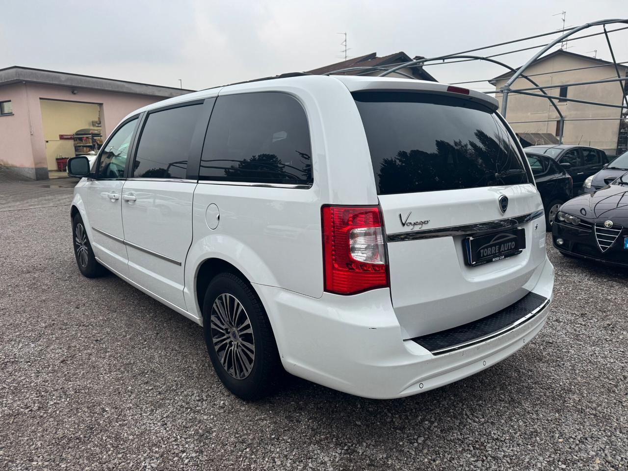 Lancia Voyager 2.8 Turbodiesel S 177 CV