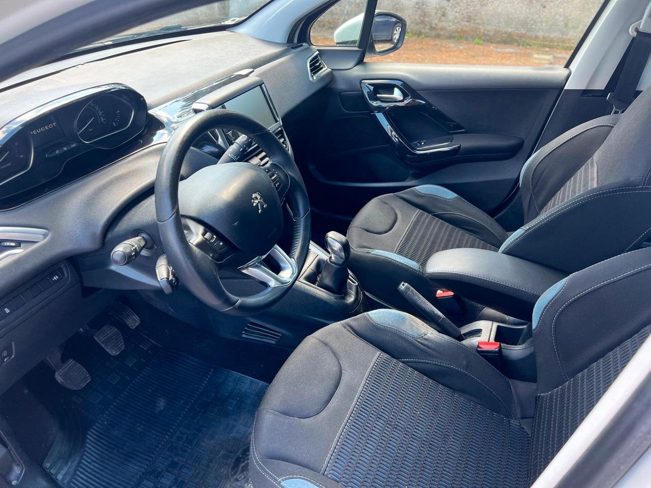 PEUGEOT 1.4 HDI 5p Allure - 2014