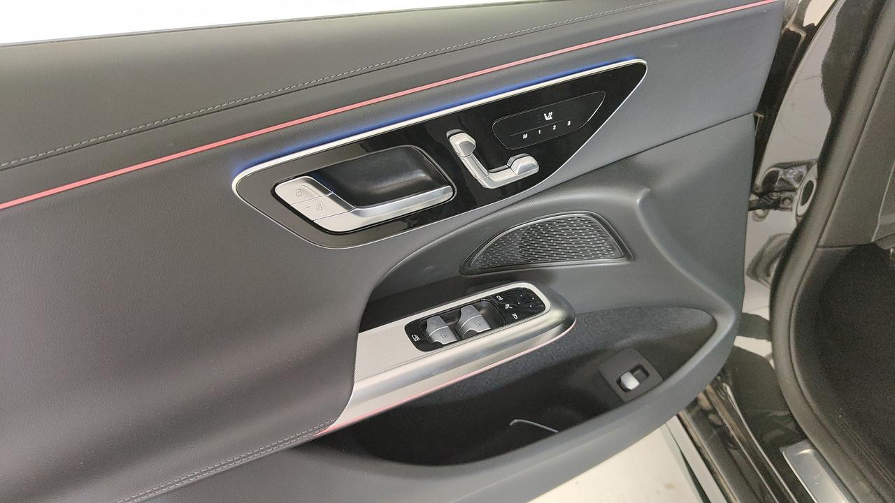 Mercedes-Benz E 220 d 4MATIC Station Wagon