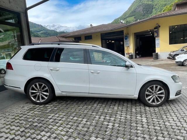 Volkswagen Passat 2.0 TDI AUTOCARRO 2013