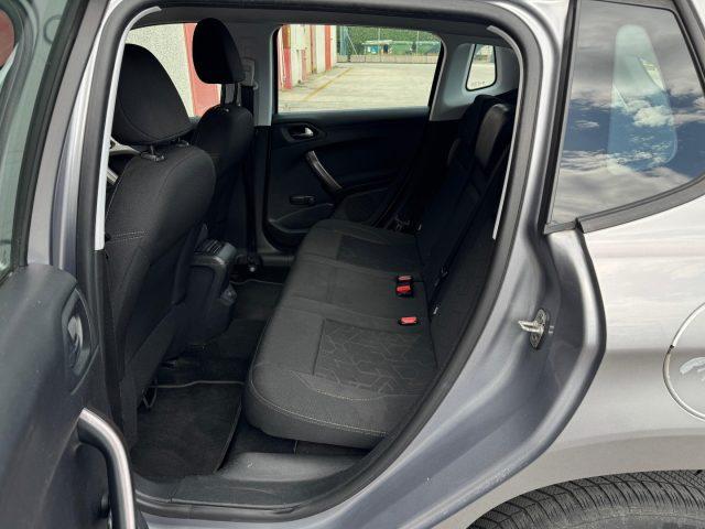 PEUGEOT 2008 1° serie BlueHDi 100 Allure