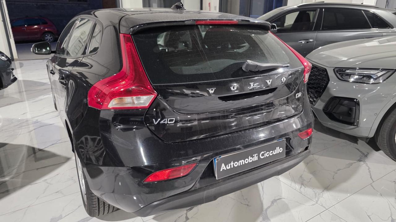 Volvo V40 D2 Business