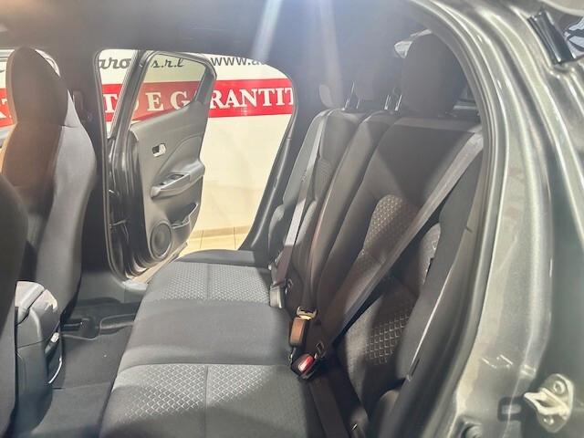 Nissan Juke 1.0 DIG-T 114 CV N-Connecta