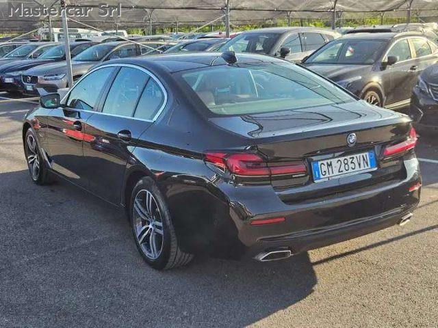 BMW 530 Serie 5 G30 Berlina LCI 530e Business auto - GM283