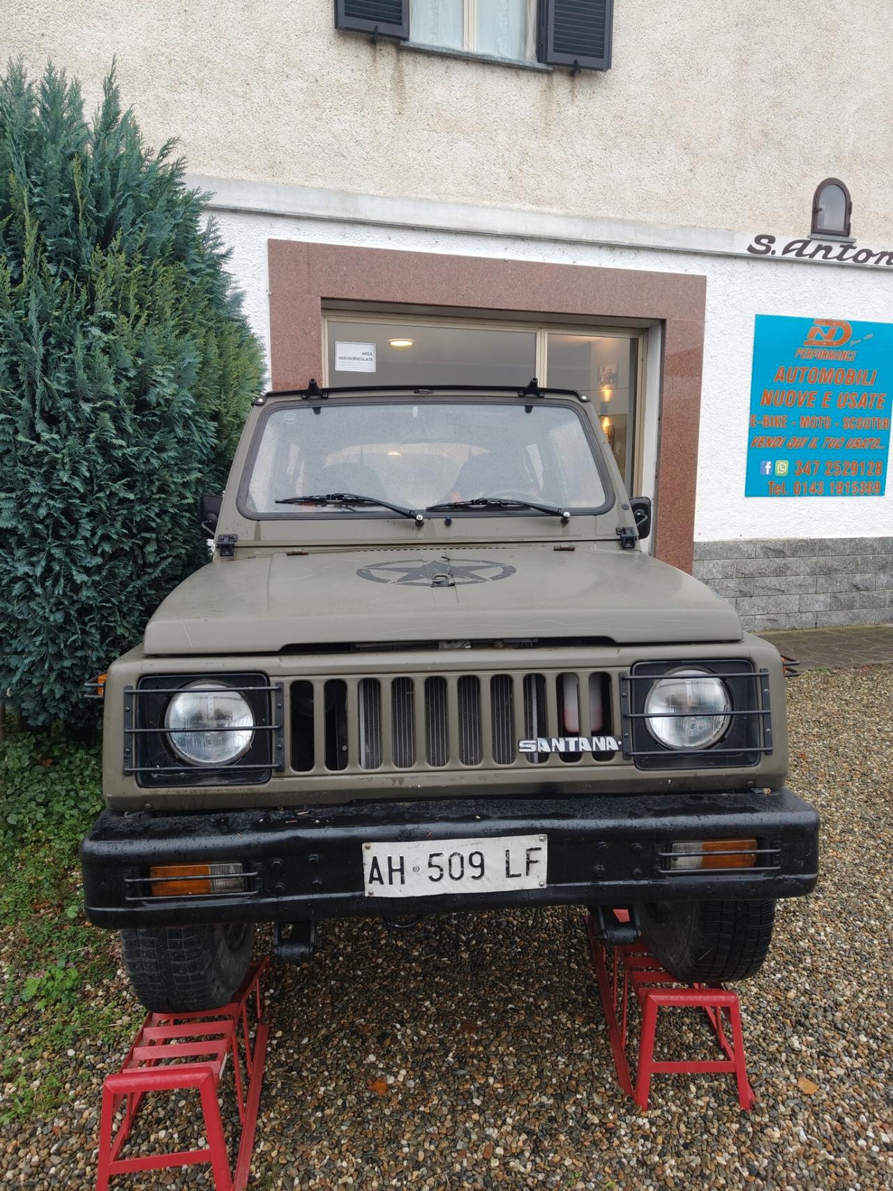 Suzuki SJ 410 SJ410 Cabriolet De Luxe