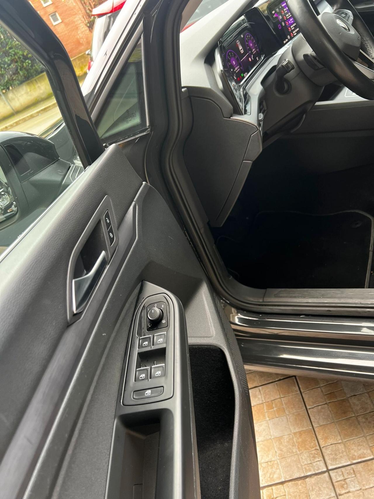 Volkswagen Golf 1.5 eTSI 150 CV EVO ACT DSG 1st Edition Style