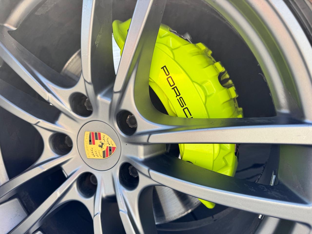 Porsche Cayenne 3.0 V6 E-Hybrid open edition uni pro italiana