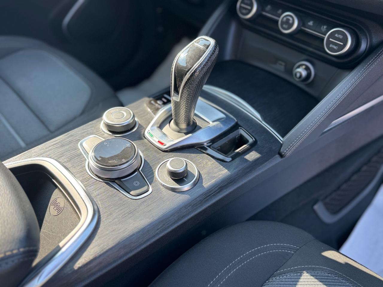 Alfa Romeo Stelvio 2.2 Turbodiesel 190 CV AT8 Q4 Ti GARANZIA