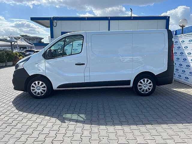 Nissan NV300 27 2.0 dCi 120CV PC-TN Van