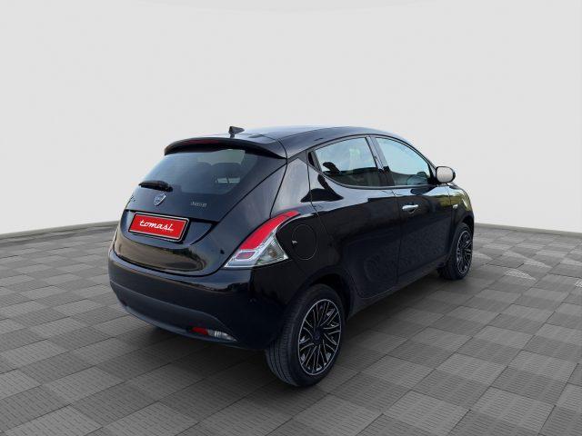 LANCIA Ypsilon Ypsilon 1.0 FireFly 5 porte S&S Hybrid Silver
