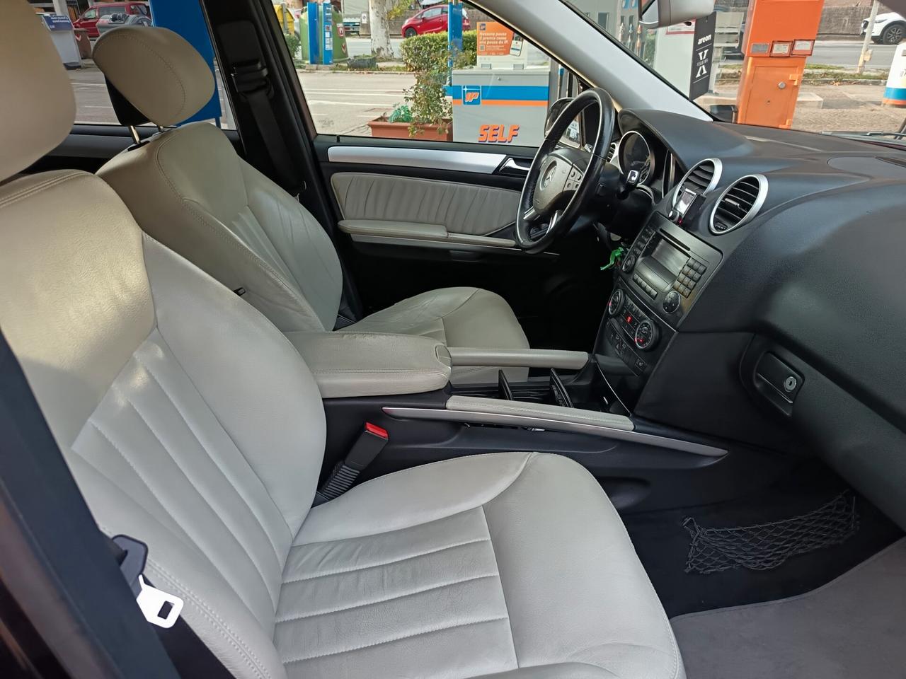Mercedes-benz ML 320 CDI Sport 4x4 gancio traino..