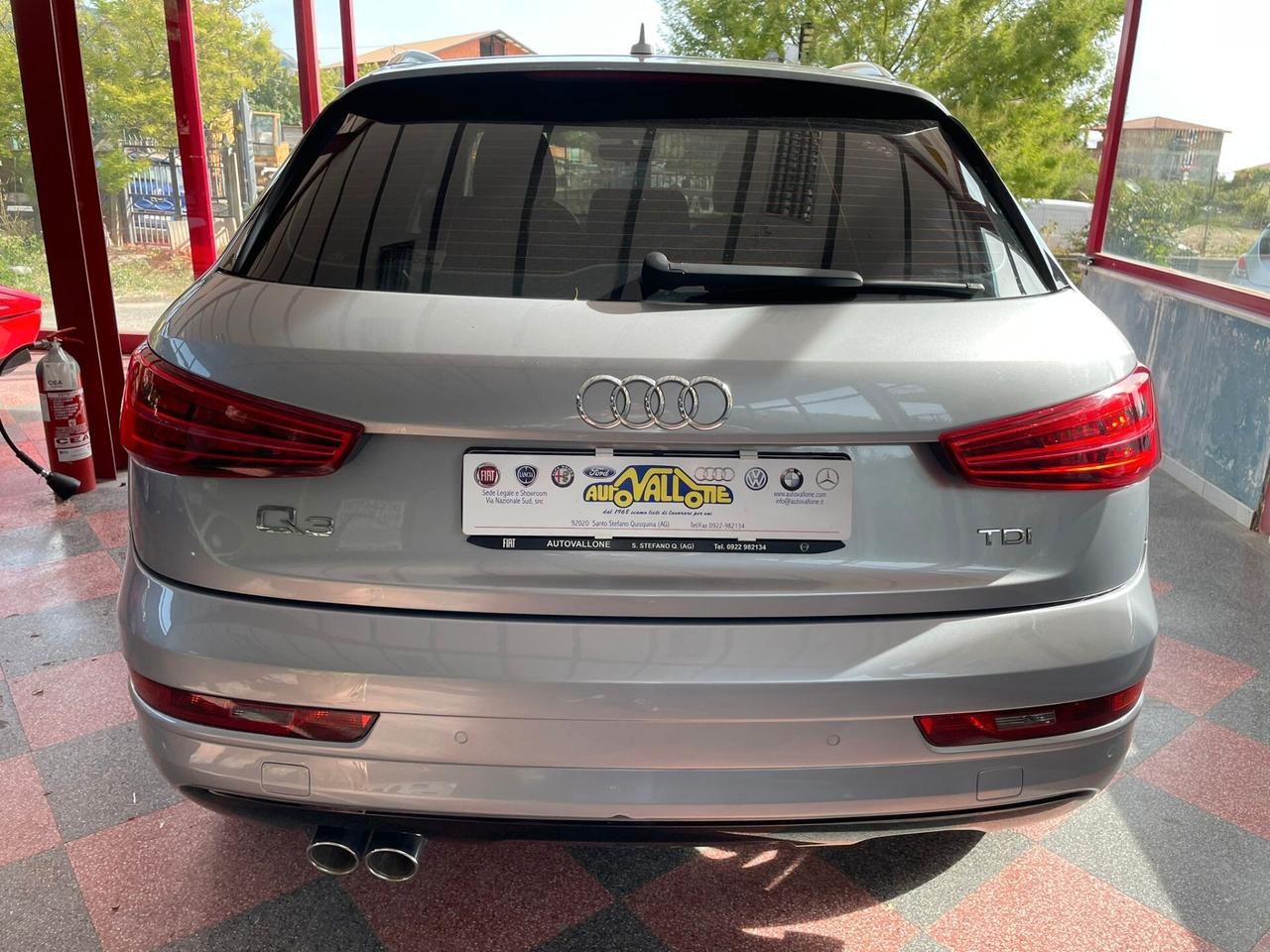 Audi Q3 2.0 TDI 120 CV S -Line Edition
