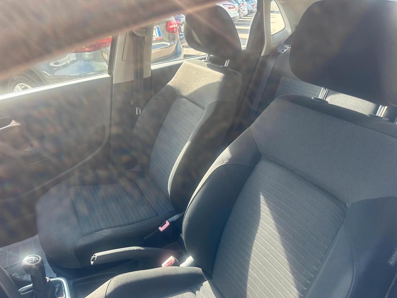 Volkswagen Polo 1.4 5 porte Highline NEOPATENTATI