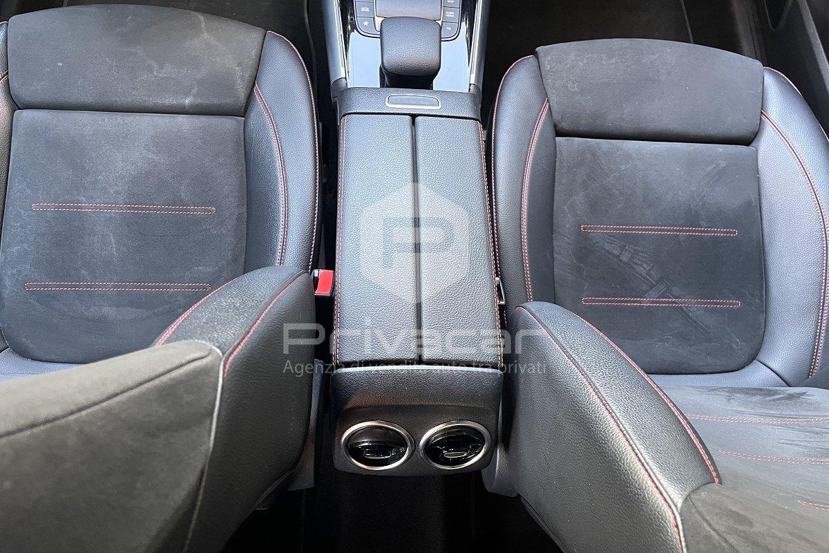 MERCEDES GLA 200 d Automatic Premium