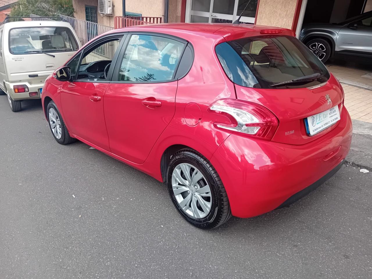 Peugeot 208 1.4 HDi 68 CV 5 porte Active