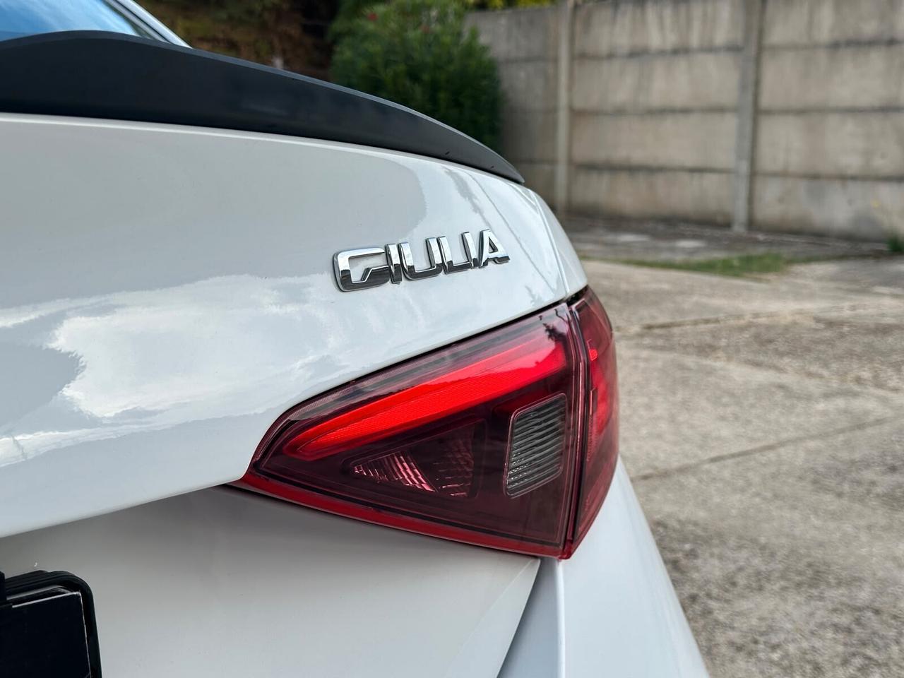Alfa Romeo Giulia 2.2 Turbodiesel 150 CV Super