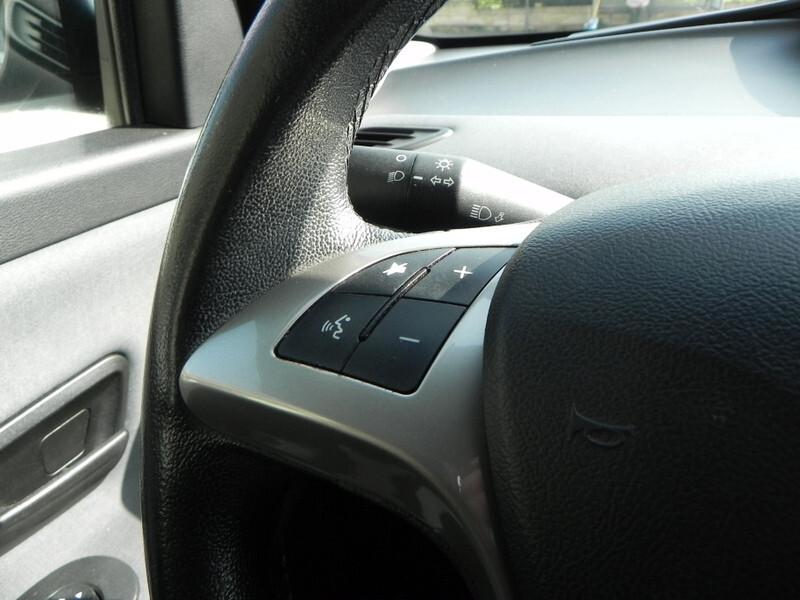 Lancia Ypsilon 1.0 FireFly 5 porte S&S Hybrid Gold