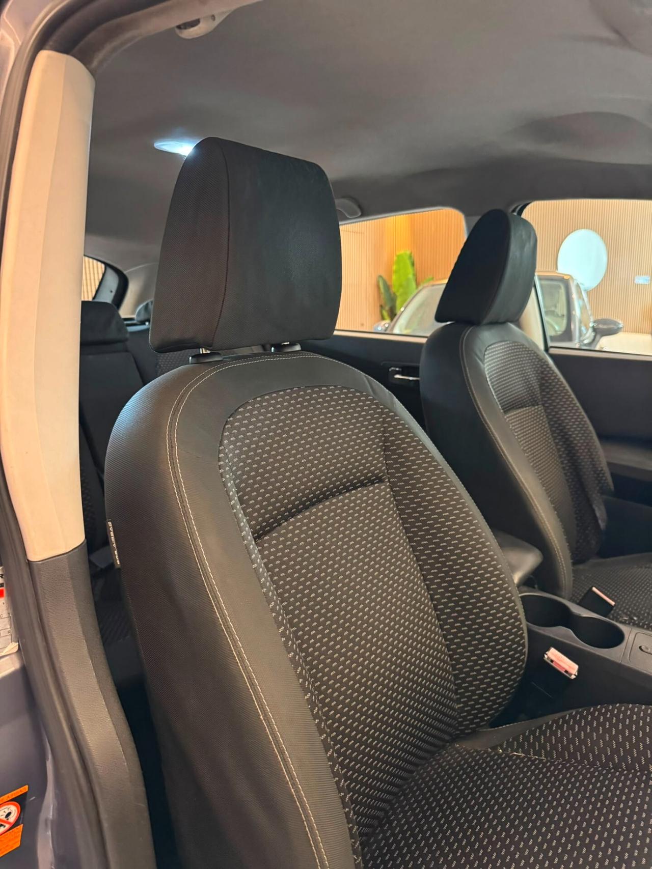 NISSAN QASHQAI 2.0 TEKNA 150CV UNICOPROPRIETARIO GANCIO TRAINO