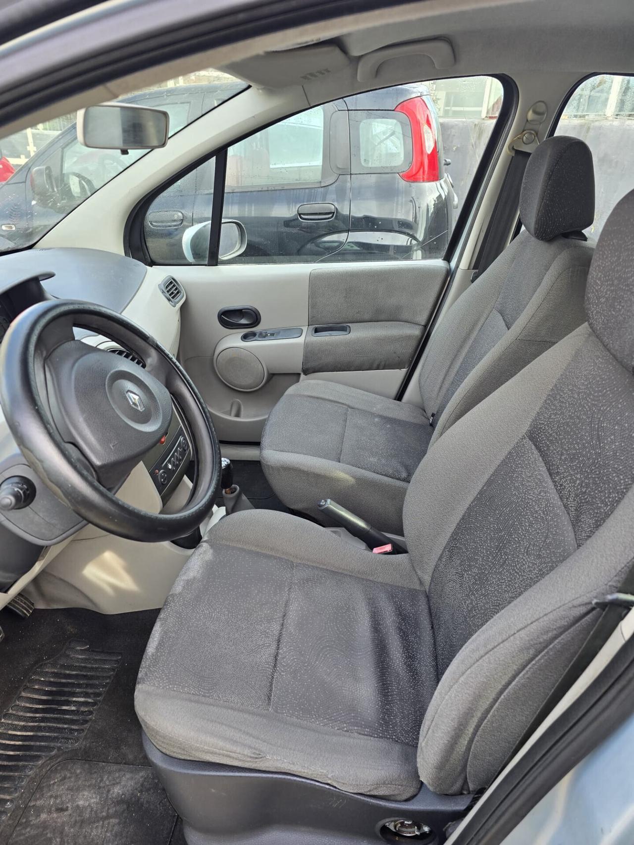 Renault Modus 1.2 16V Luxe Dynamique